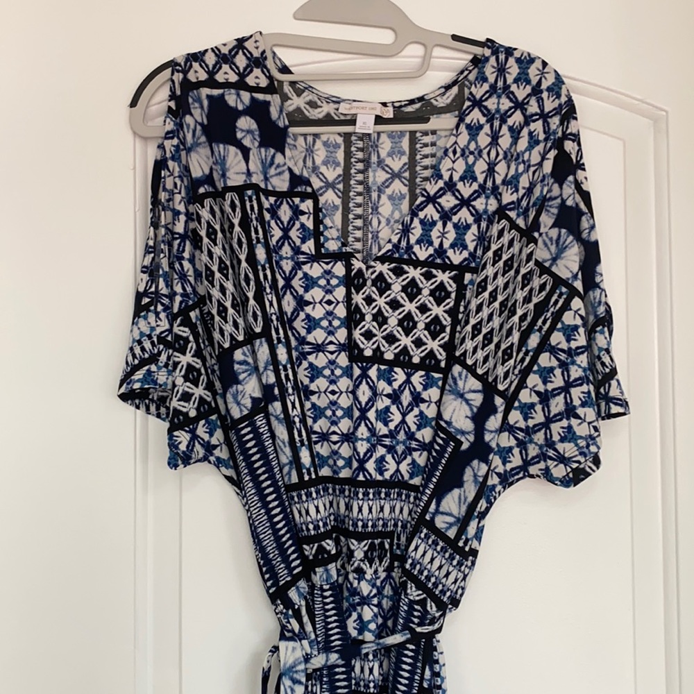 elastic waistband maxi dress.